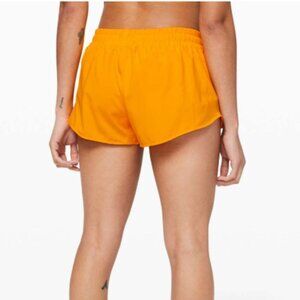 Lululemon Hotty Hot Short II 2.5"  Size 6 in Amber Aura Low Rise Running Lined